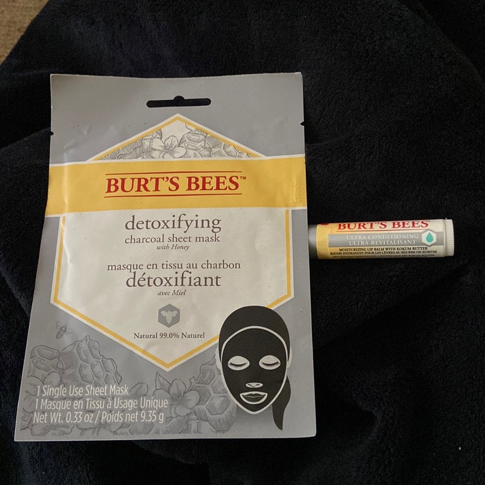 BURT’S BEES SET